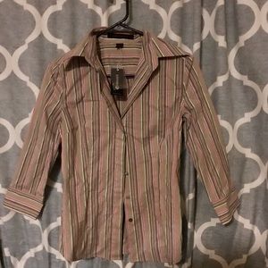 🌟5 FOR 25!!!🌟 BNWT Express Top!!